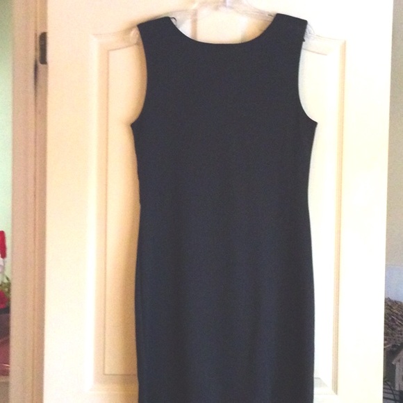 Gabriella Rocha dress - Picture 5 of 5